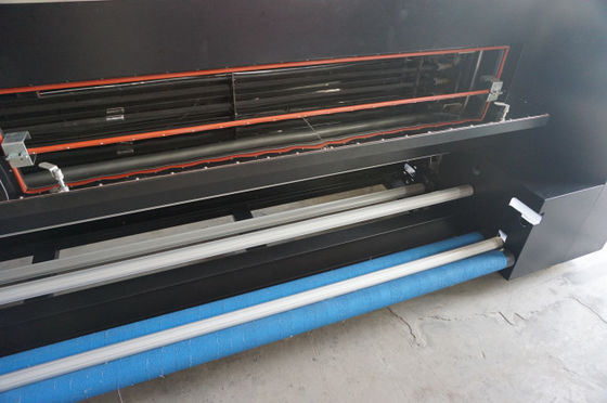 Сразу крен для того чтобы свернуть машину сублимации краски