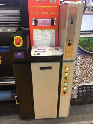 Хлопните вверх печатная машина флага ткани цифров с чернилами сублимации краски